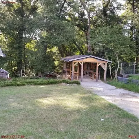 705 Charlse Dr, Perry, GA 31069 photo 4