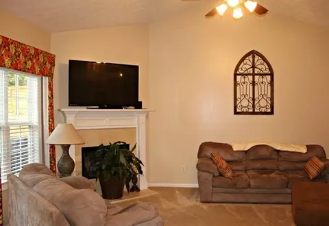 313 Hickory Rd, Jackson, GA 30233 photo 4
