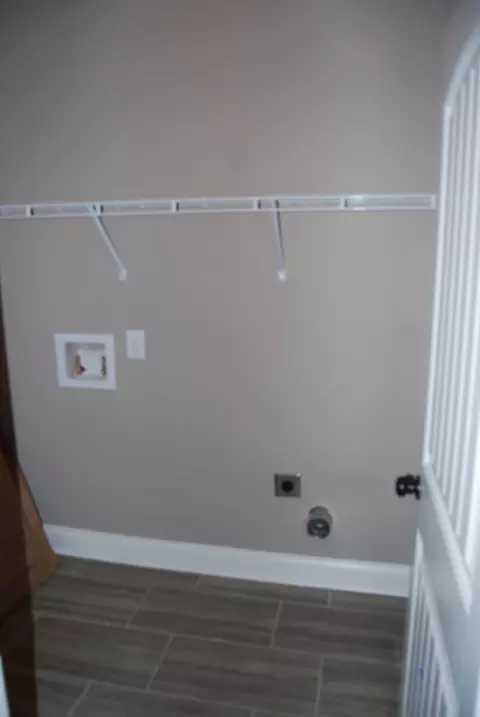 501 Constitution Dr, Forsyth, GA 31029 photo 8