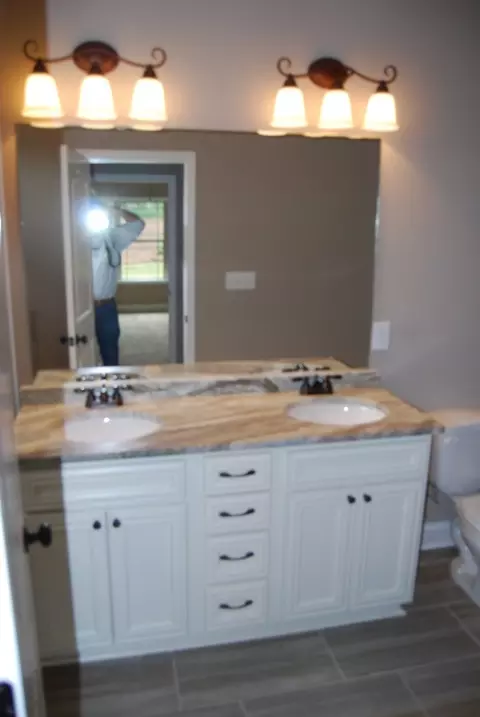 501 Constitution Dr, Forsyth, GA 31029 photo 11