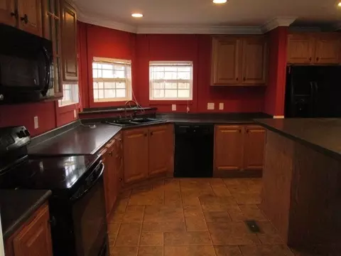 180 Davis Rd, Gray, GA 31032 photo 9