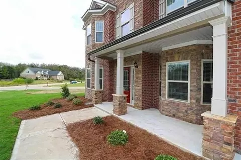 604 Shoshone Cir, Kathleen, GA 31047 photo 2