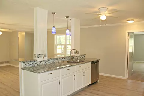 48 Craig Rd, Forsyth, GA 31029 photo 3