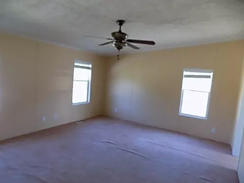 401 Spring Valley Dr, Byron, GA 31008 photo 11