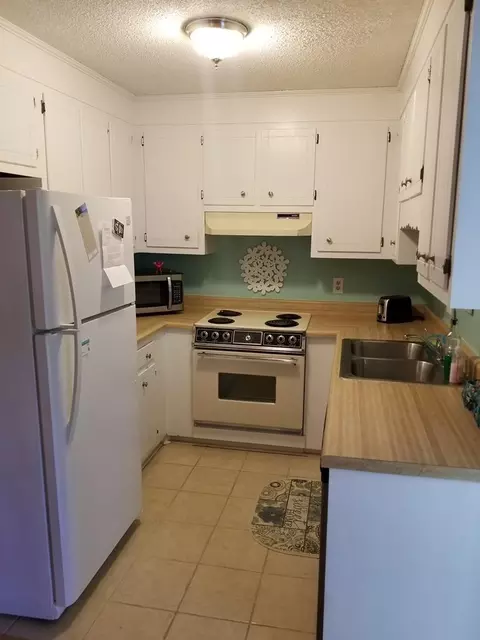 110 Windermere Cir, Macon, GA 31210 photo 4