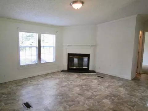 186 Gregory Dr, Gray, GA 31032 photo 6