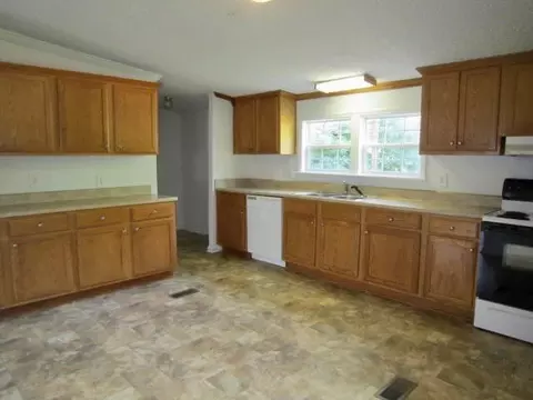 186 Gregory Dr, Gray, GA 31032 photo 7