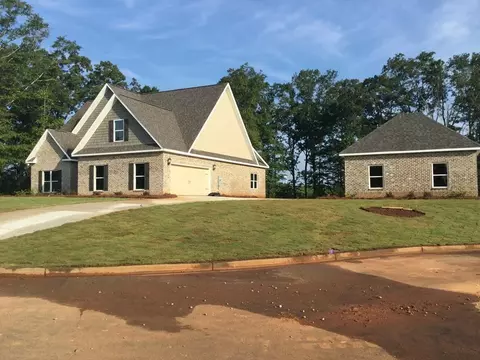 214 Jackson Dr, Forsyth, GA 31029 photo 2