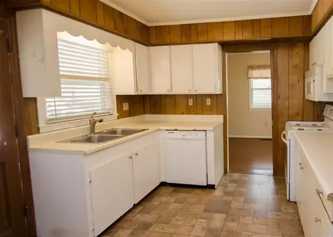 77 Avera Rd, Roberta, GA 31078 photo 3