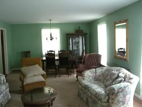 275 Henderson Rd, Macon, GA 31217 photo 3