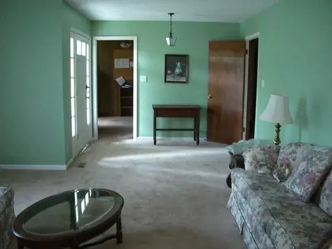 275 Henderson Rd, Macon, GA 31217 photo 2