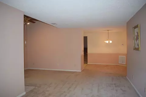 112 River Pointe Dr, Macon, GA 31211 photo 3