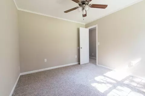 204 Custer Dr, Warner Robins, GA 31093 photo 5