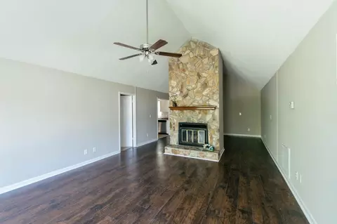 204 Custer Dr, Warner Robins, GA 31093 photo 17