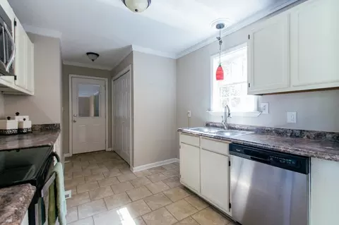 204 Custer Dr, Warner Robins, GA 31093 photo 11