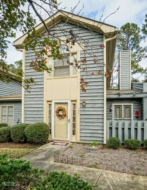 104 River Pointe Dr, Macon, GA 31211 photo 2