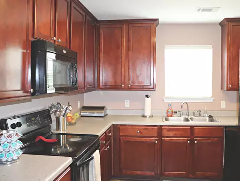 305 Timberwind Dr, Byron, GA 31008 photo 3