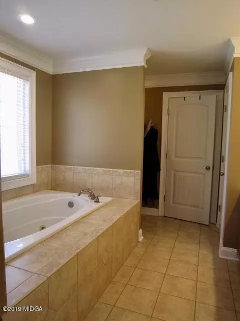 155 Henry Dr, Gray, GA 31032 photo 17
