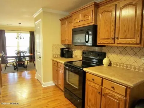 155 Henry Dr, Gray, GA 31032 photo 9