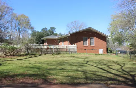 113 Pine St, Barnesville, GA 30204 photo 11
