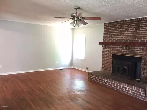 265 Hickman Rd, Forsyth, GA 31029 photo 5