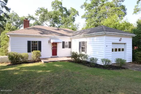 321 Oglethorpe Way, Thomaston, GA 30286 photo 1