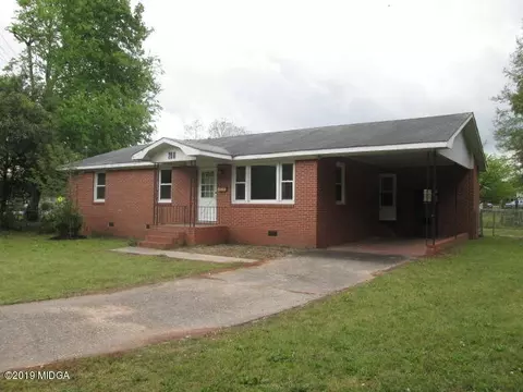 200 Wilson Dr, Centerville, GA 31028 photo 2