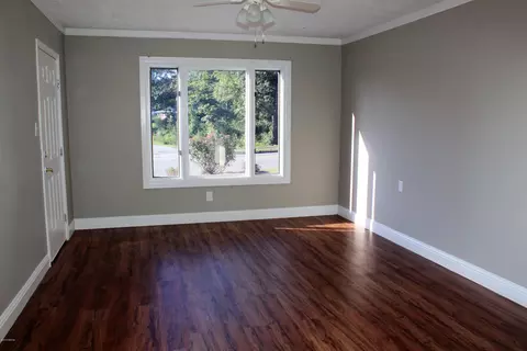 191 E Clinton St, Gray, GA 31032 photo 6
