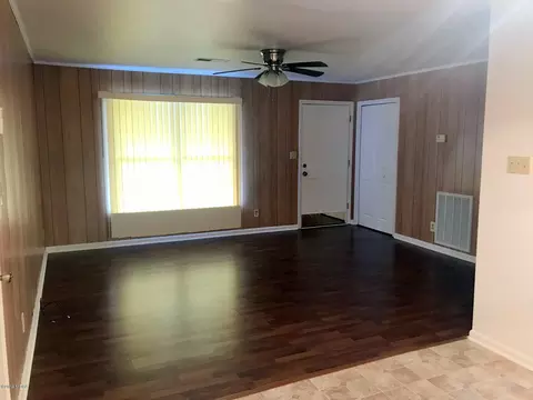 119 Lakeview Dr, Roberta, GA 31078 photo 4