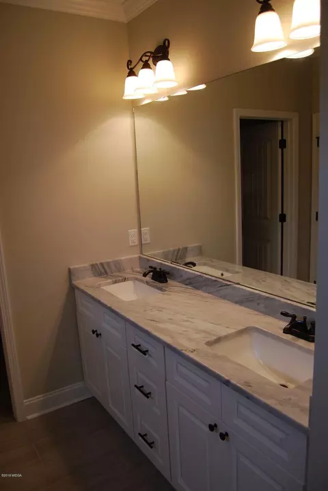 523 Constitution Dr, Forsyth, GA 31029 photo 10