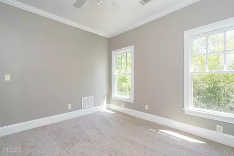 215 Diamond Pl, Gray, GA 31032 photo 9