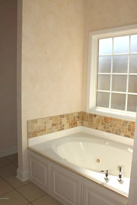 1072 Boulder Dr, Gray, GA 31032 photo 8