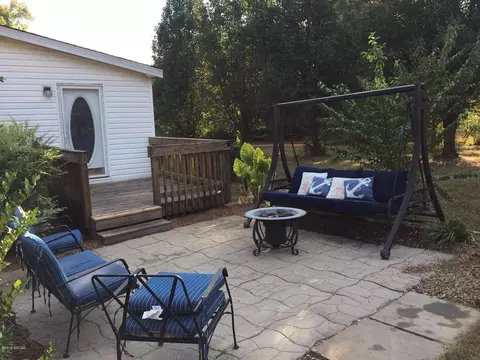 68 Cain Dr, Forsyth, GA 31029 photo 2