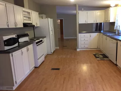68 Cain Dr, Forsyth, GA 31029 photo 7