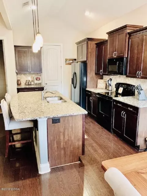 211 N Haven Ln, Perry, GA 31069 photo 9