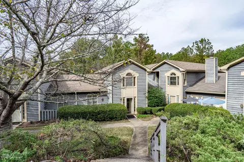 236 River Pointe Dr, Macon, GA 31211 photo 2