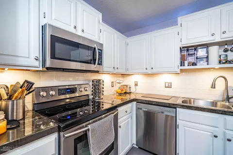 236 River Pointe Dr, Macon, GA 31211 photo 13