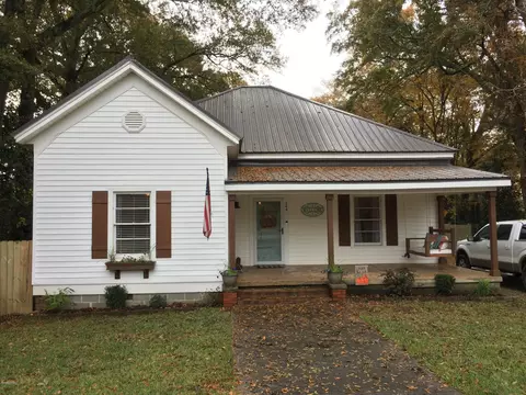 269 E Main St, Forsyth, GA 31029 photo 1