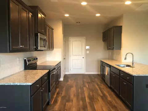 166 Amelia Dr, Byron, GA 31008 photo 10