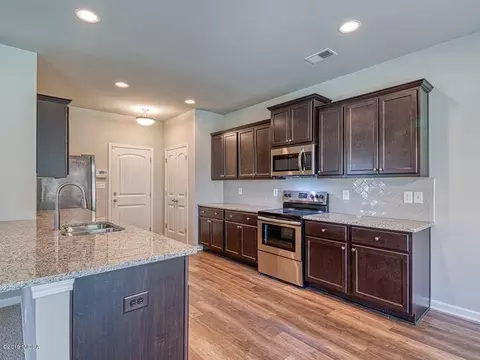 166 Amelia Dr, Byron, GA 31008 photo 18