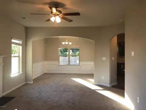 902 Amelia Dr, Byron, GA 31008 photo 11