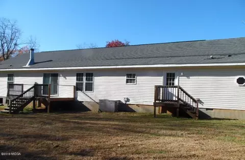 112 Haddock Dr, Haddock, GA 31033 photo 2