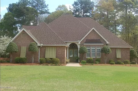 104 Kentucky Downs, Perry, GA 31069 photo 1