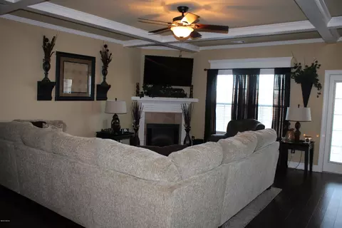 115 Regency Ct, Warner Robins, GA 31088 photo 5