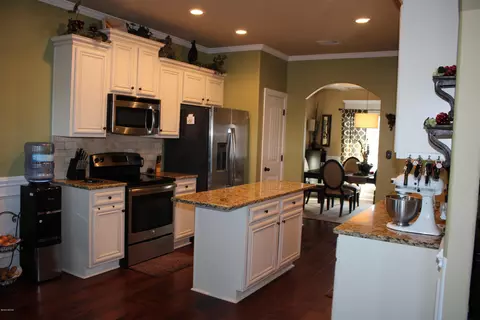 115 Regency Ct, Warner Robins, GA 31088 photo 12
