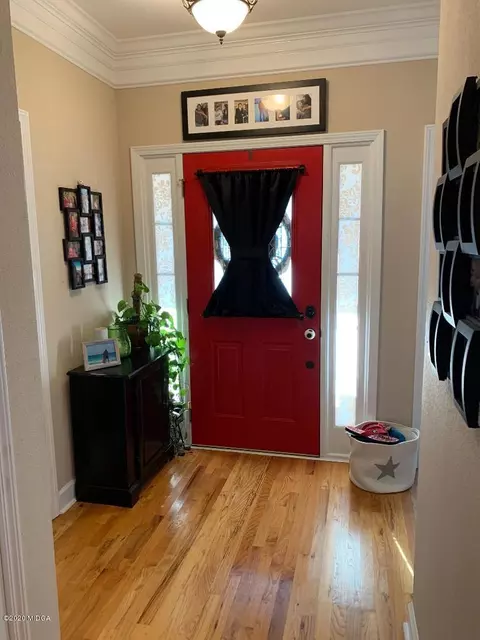 305 Fairways Dr, Macon, GA 31220 photo 2
