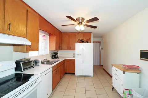 101 Jay Dr, Warner Robins, GA 31093 photo 7