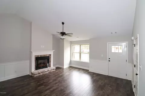 125 Back Cedar Ln, Centerville, GA 31028 photo 9
