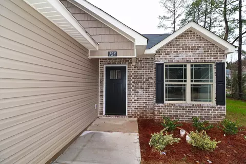125 Back Cedar Ln, Centerville, GA 31028 photo 2
