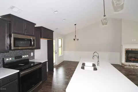 125 Back Cedar Ln, Centerville, GA 31028 photo 14